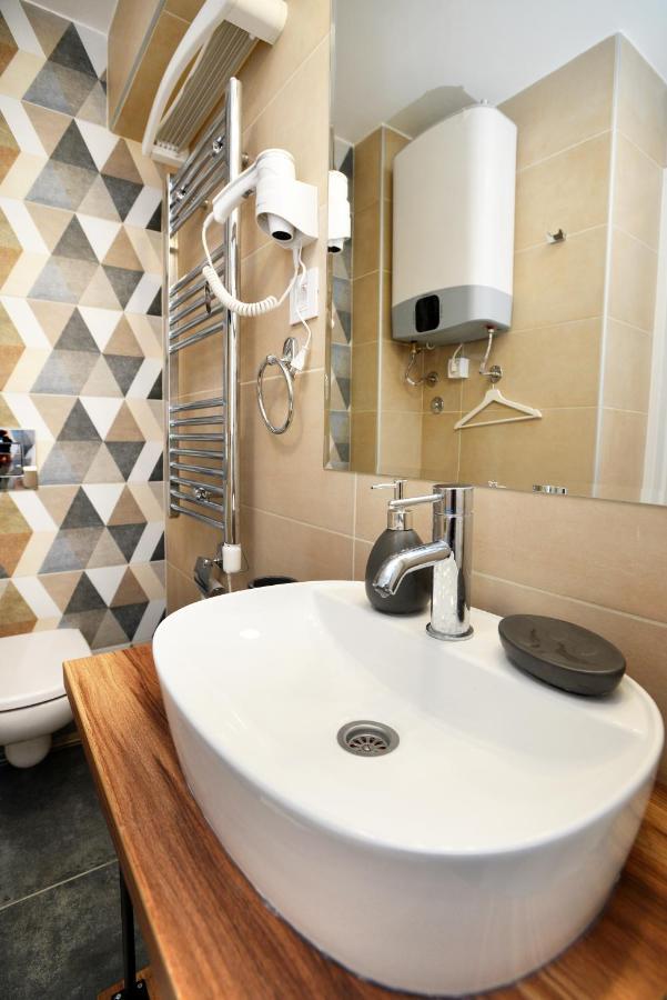River&Bike Apartment With Free Electric Bike Belgrade Exterior photo